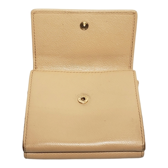 Chanel Beige Caviar Leather CC Logo Trifold Wallet Made in Italy - Picture 3 of 16